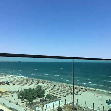 Velvet 64 Pe Plaja * 那沃达利