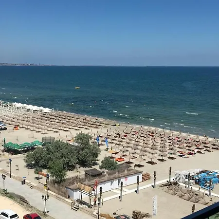 Velvet 64 Pe Plaja *